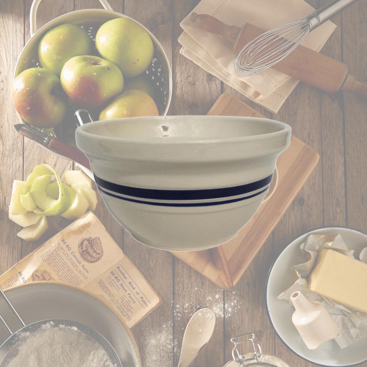Picture of Ohio Stoneware 6505051 10 in. Dominion Ceramic Mixing Bowl  Blue &amp; White - pack of 4