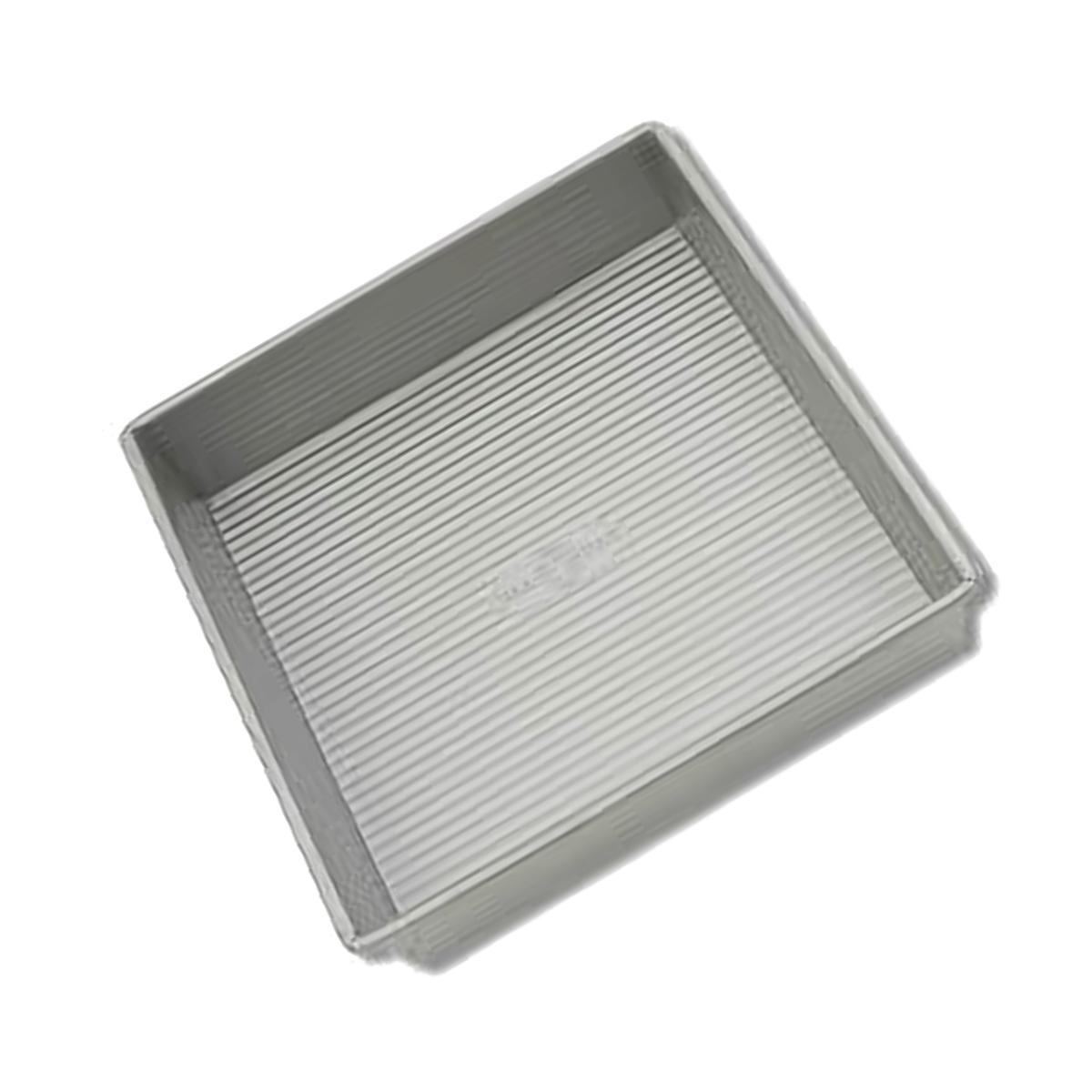 Picture of USA Pan 6406938 9 x 9 in. USA Pan Nonstick Surface Steel Square Cake Pan 12 Cups 