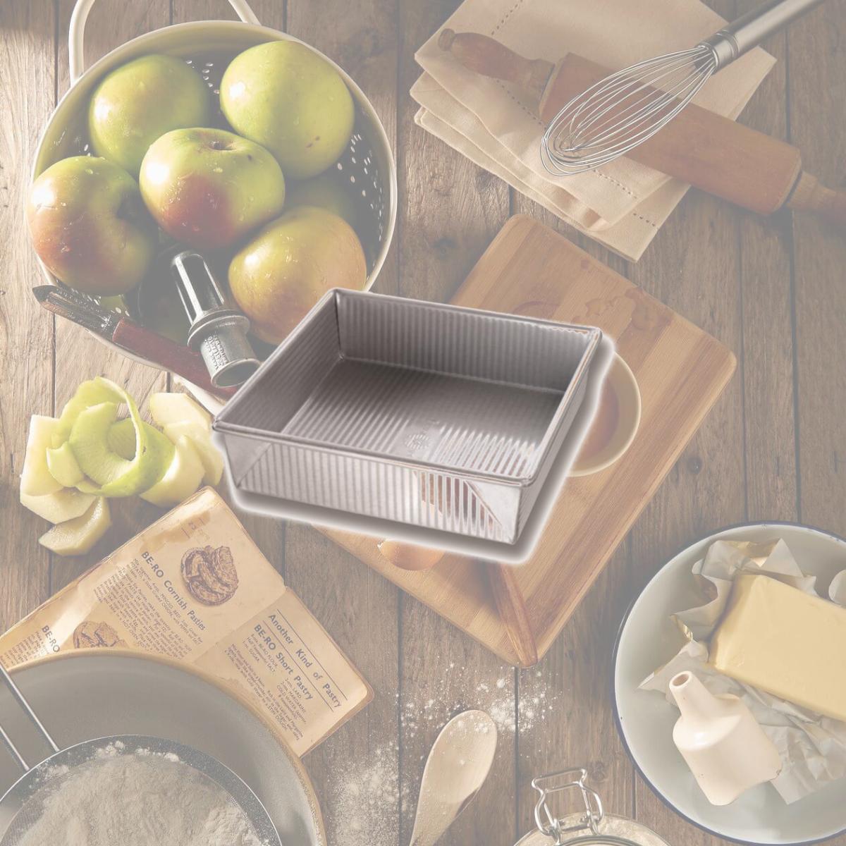 Picture of USA Pan 6406938 9 x 9 in. USA Pan Nonstick Surface Steel Square Cake Pan 12 Cups 