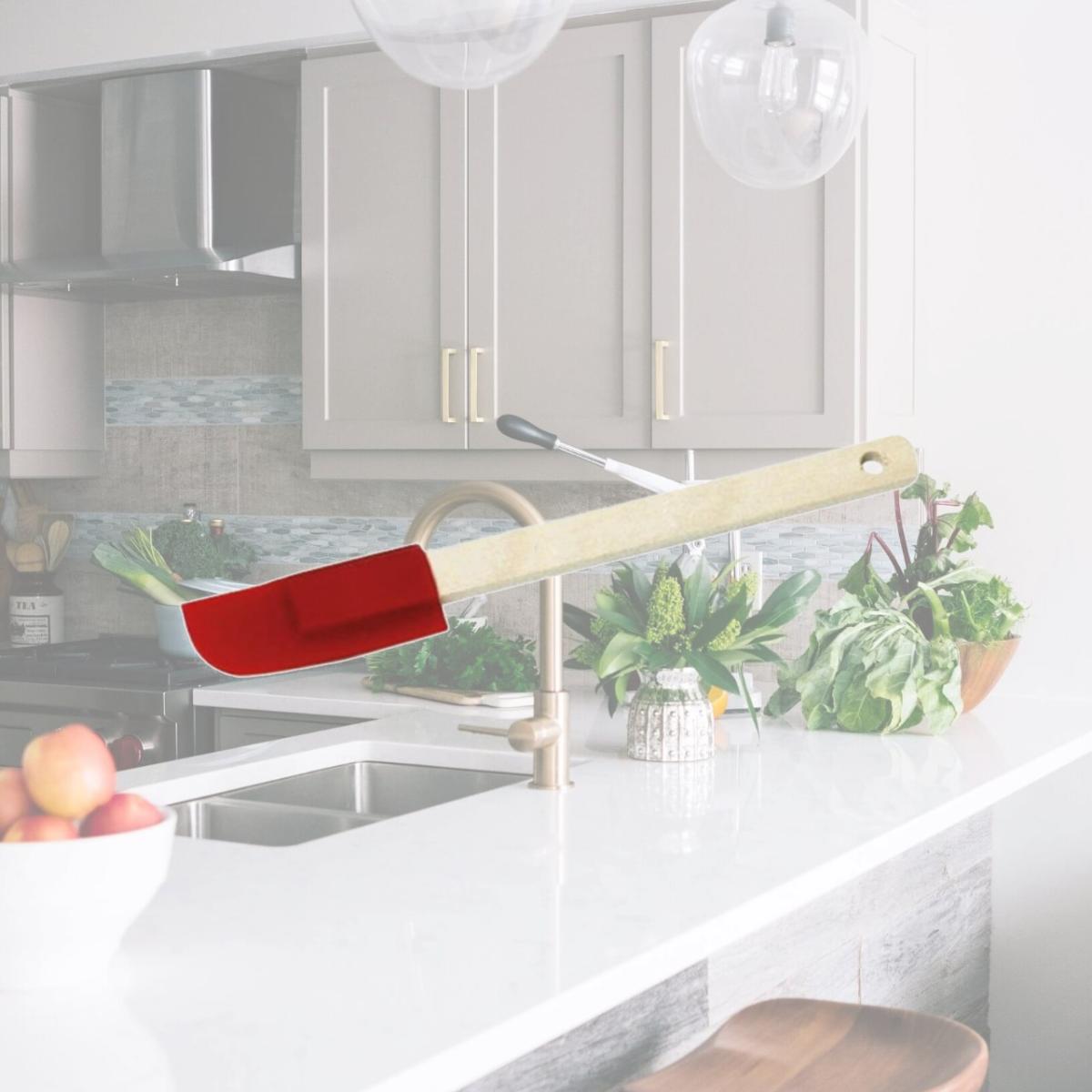 Picture of Chef Craft 21374 Small Silicon Spatula - pack of 3