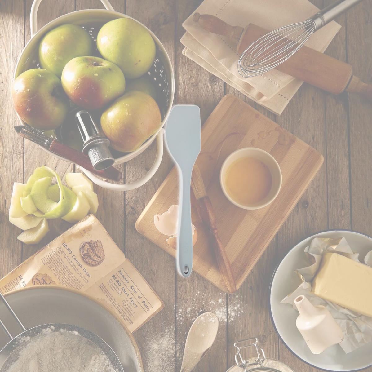 Picture of Core Kitchen 6011320 2.5 x 11 in. Gray Silicone Pointed Spatula