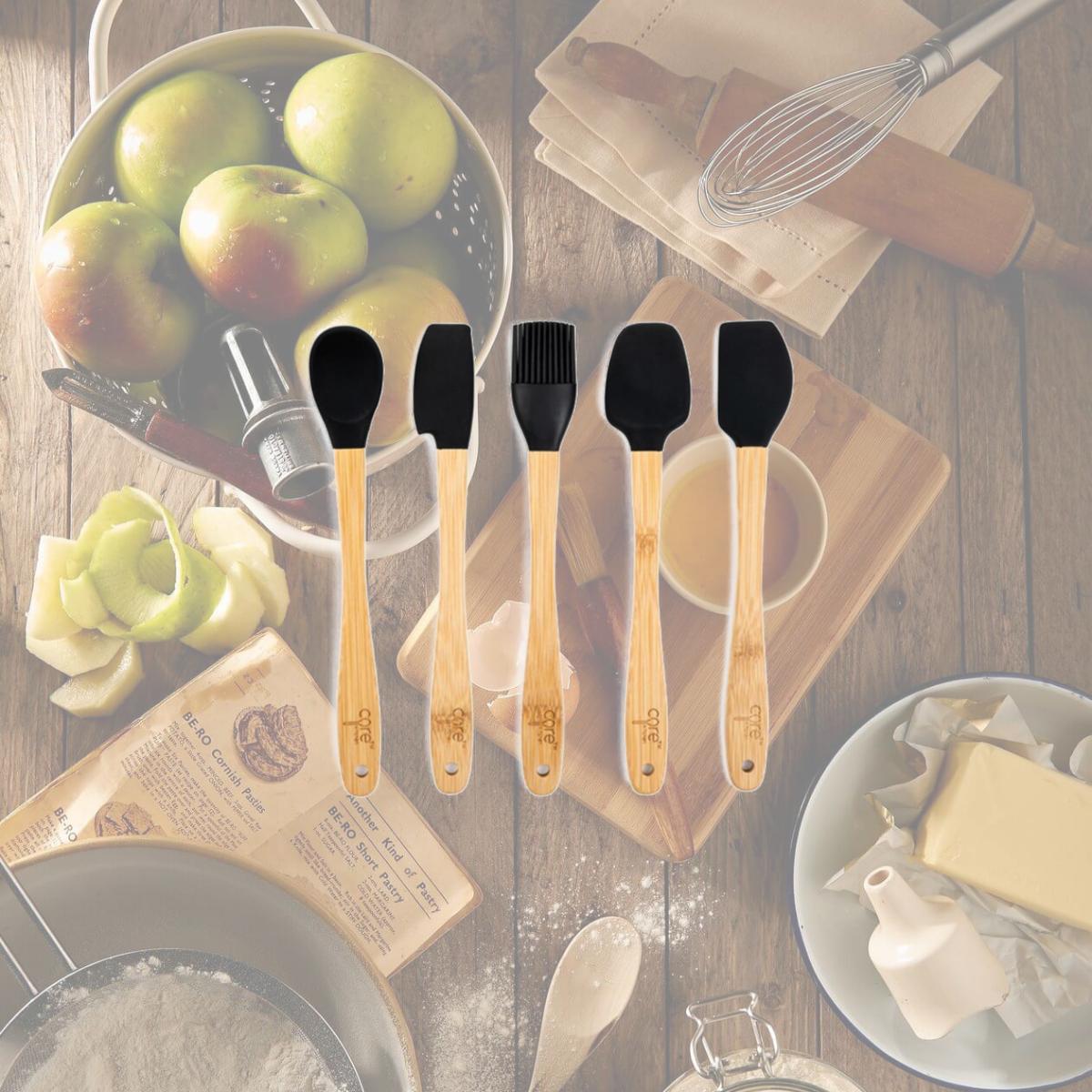 Picture of Core Kitchen 6012617 Beige & Onyx Bamboo & Silicone Mini Utensil Set