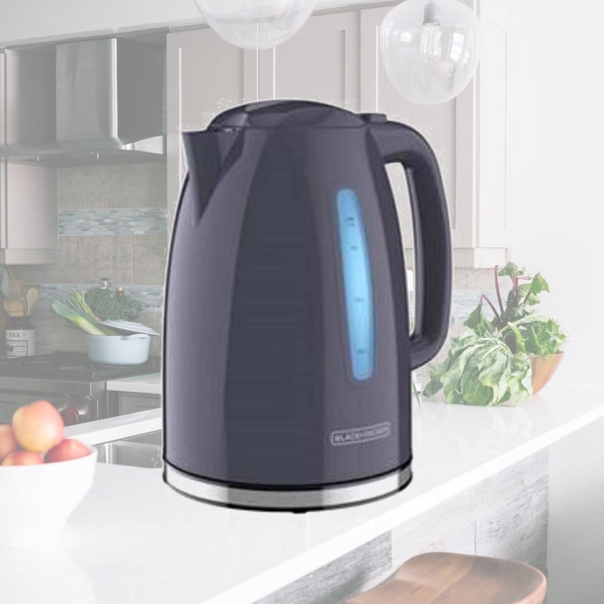 Picture of Black & Decker 6060233 9.5 x 8.5 x 6.2 in. 1.7 Litre Electric Kettle, Gray