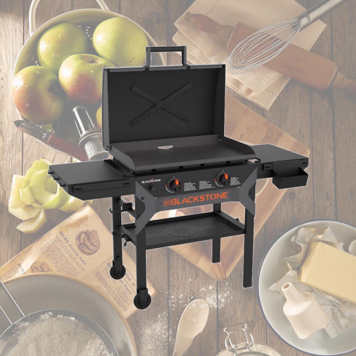Picture of Blackstone 8093915 2 Burner Natural Gas & Propane Outdoor Griddle with Hood - Black & Silver