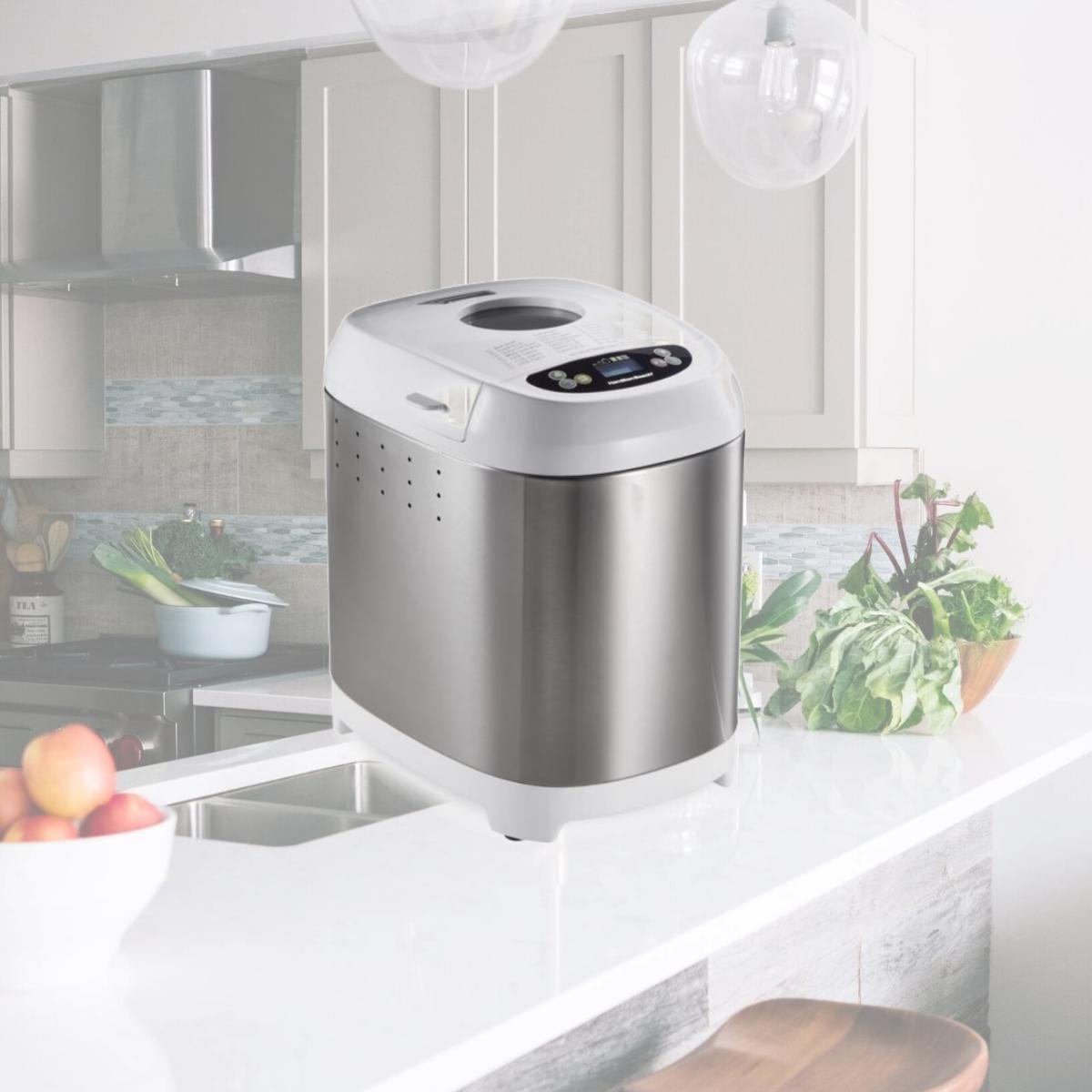 Picture of Hamilton Beach 6077373 2 lbs Chrome Stainless Steel Artisan Bread & Dough Maker, White