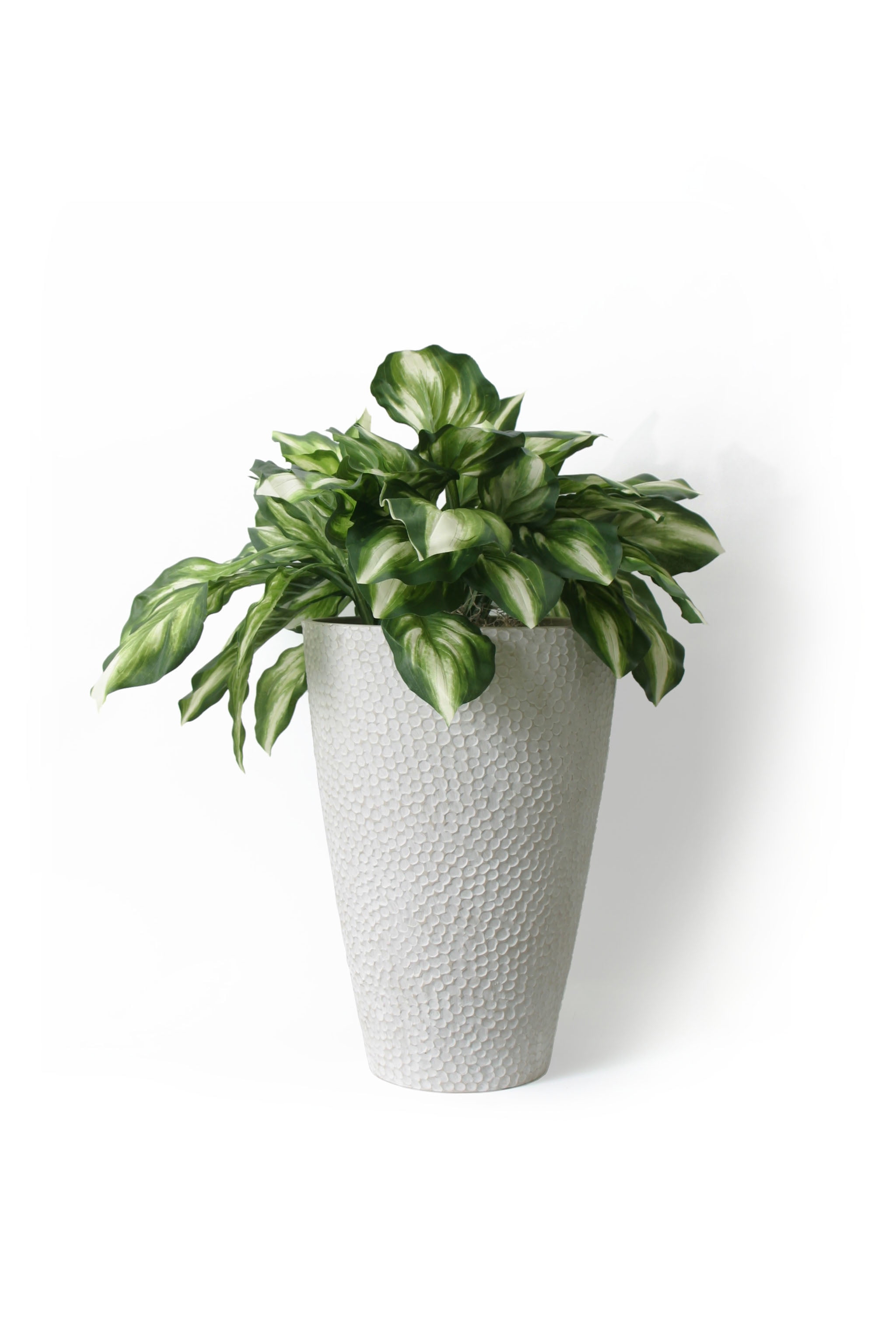 24435 20 X 14 X 14 In. Vase Planter With Hammer Texture, Weathered White