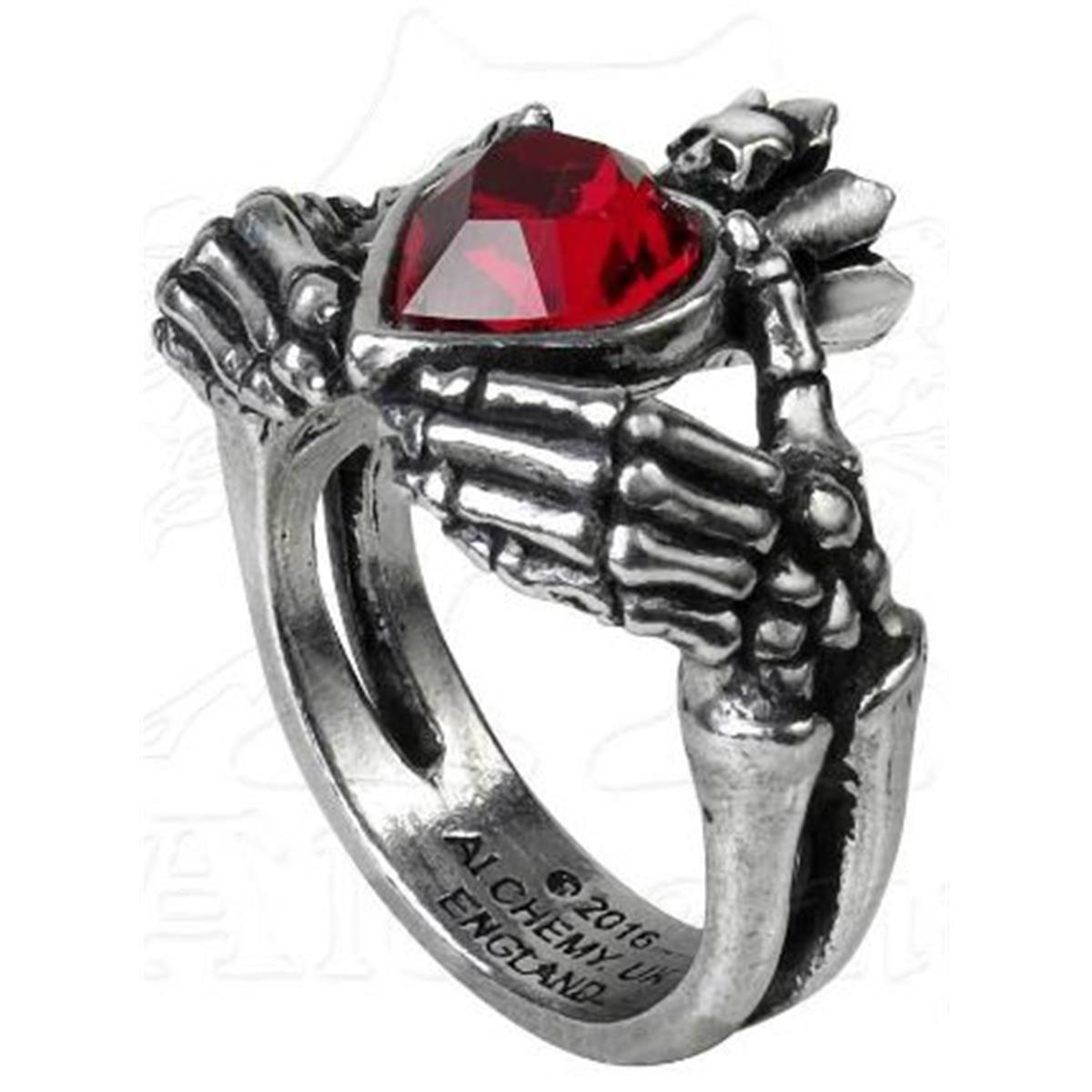 R210t Claddagh By Night Ring - Size T