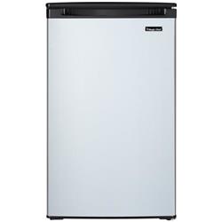 Mcar440st 4.4 Cu. Ft. Refrigerator With Glass Shelves, Vegetable & Crisper Estar