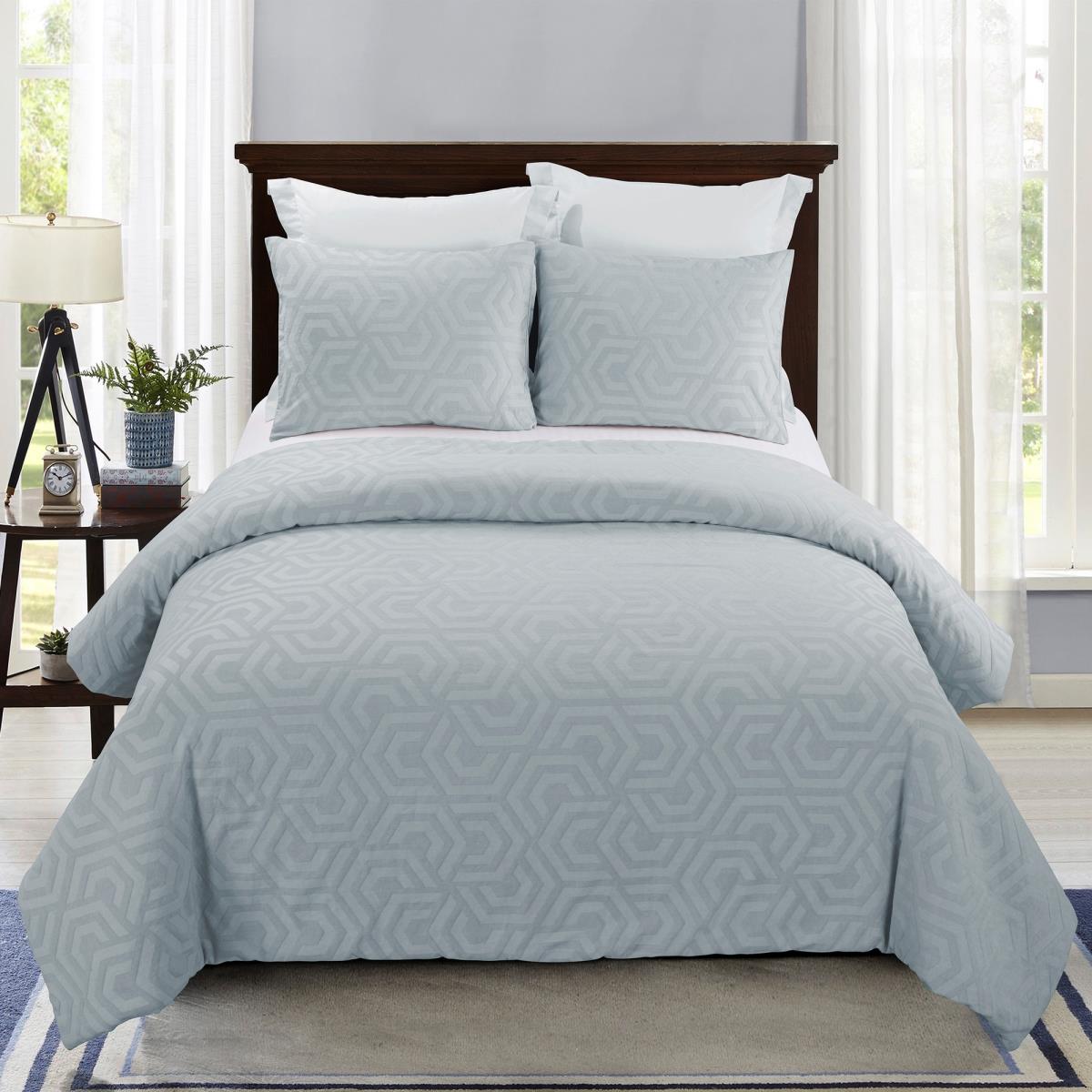 Y00716 Queen Size Comforter Set - Seville Soft Blue