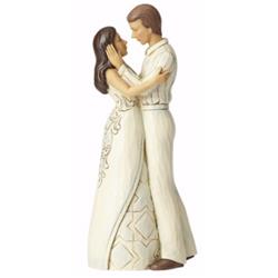 Enesco 152766 Figurine-heartwood Creek-couple Embracing