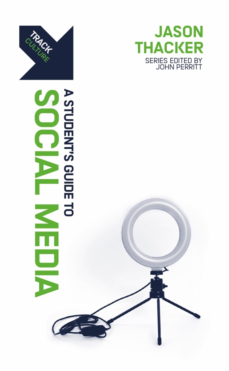 233848 Track-A Students Guide to Social Media Student Guide Book