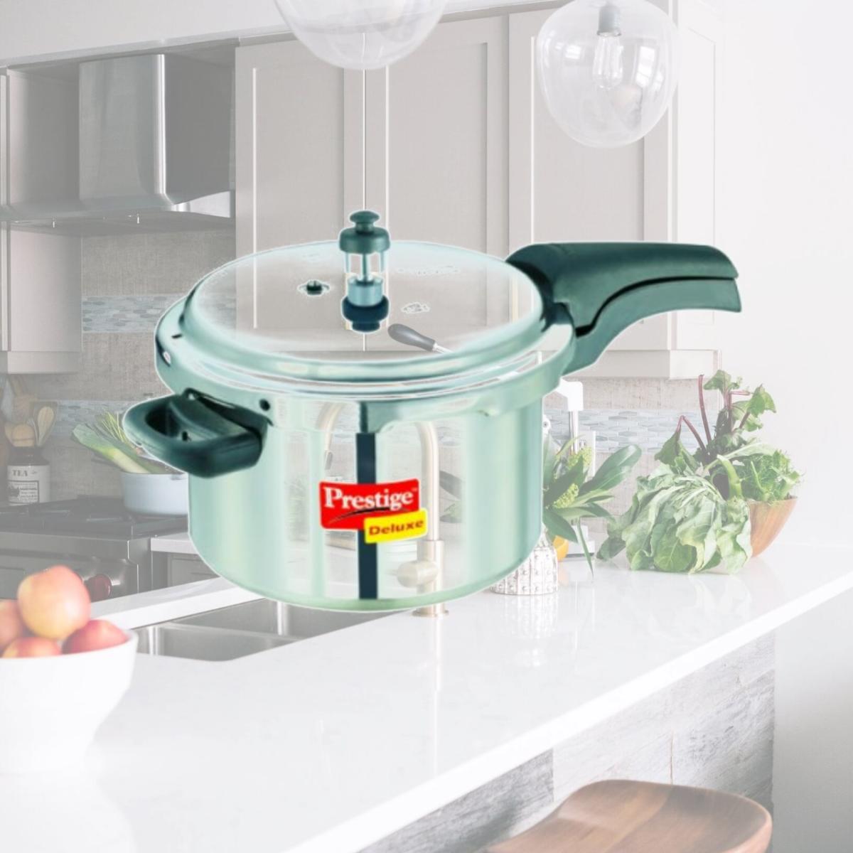 Picture of Prestige PRDAL3 Deluxe Aluminum Pressure Cooker - 3 Litres