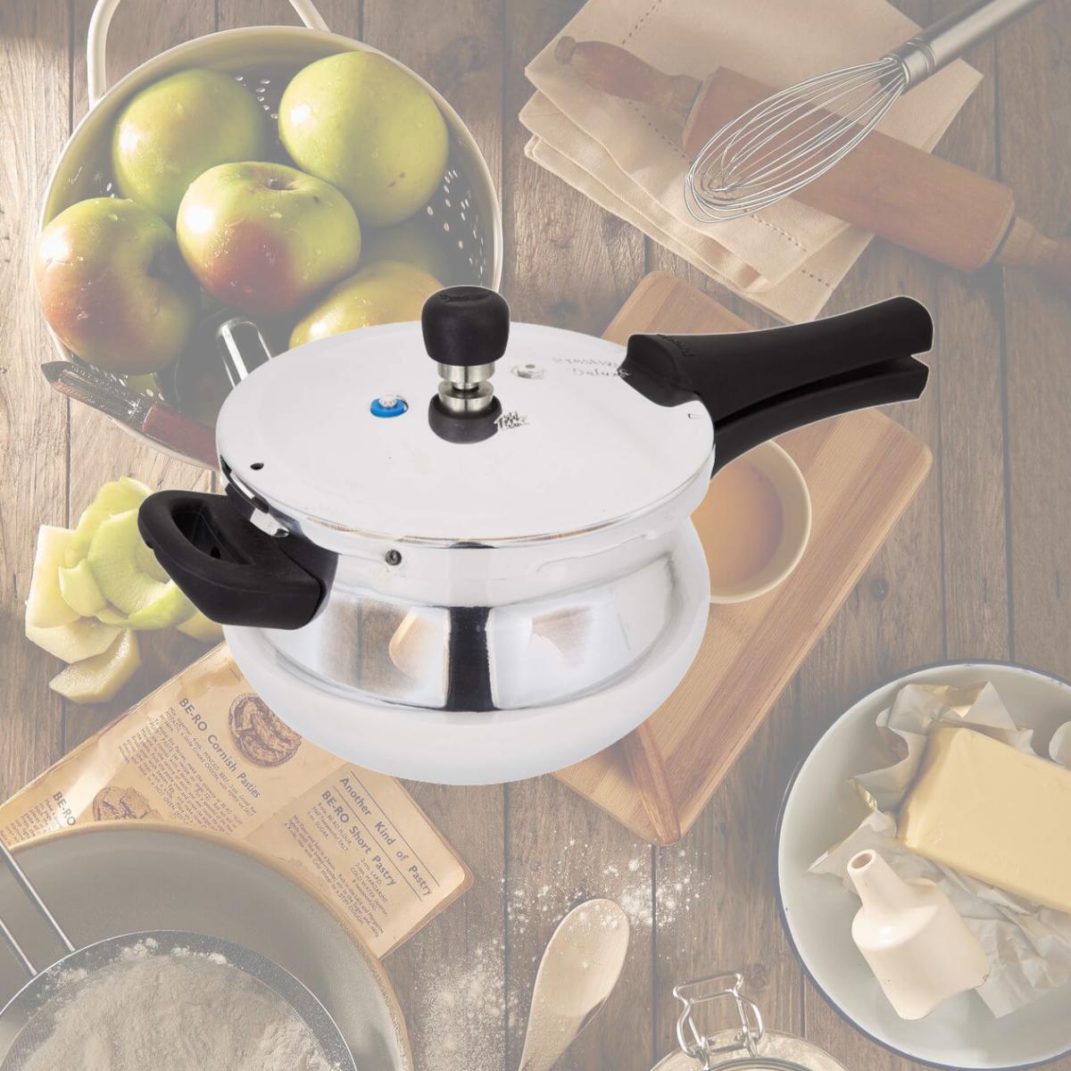 Picture of Prestige PRDAH3.3 Small Deluxe Plus New Flat Base Aluminum Pressure Handi for Gas and Induction Stove Silver - 3.3 Litres