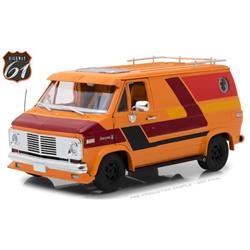 Hig18012 1976 Chevy G-series Van, Orange