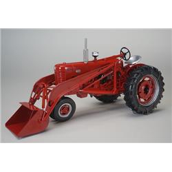 Farmall 400 Tractor With Loader & Tire Chains