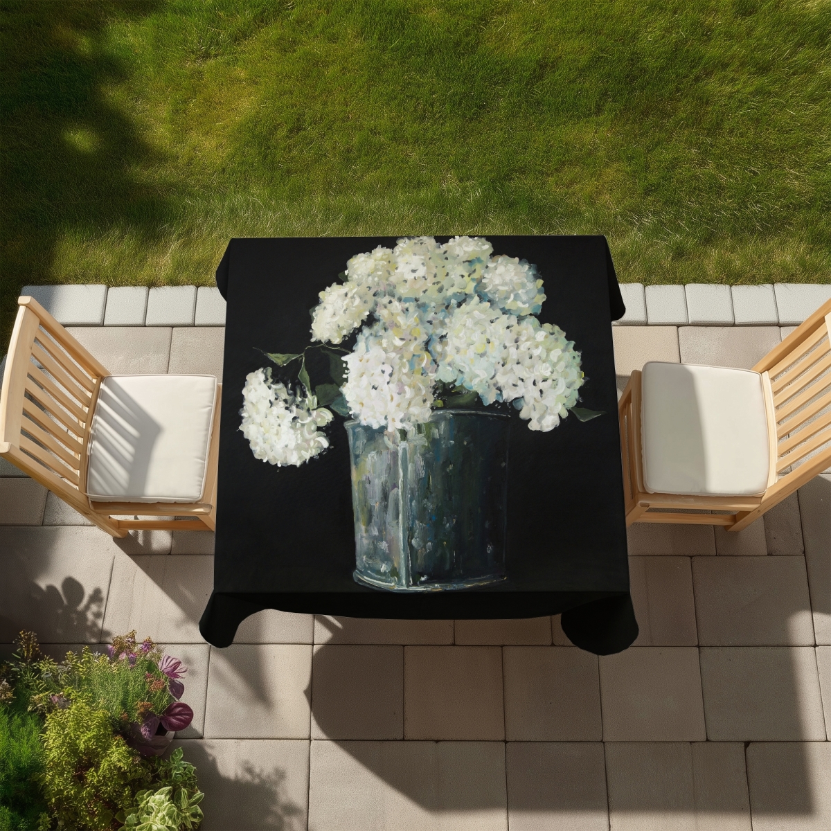 Picture of Begin Home Decor C1TC5858X2IHZQ 58 x 58 in. Floral Black Tablecloth - White Hydrangea - Indoor Outdoor Decor
