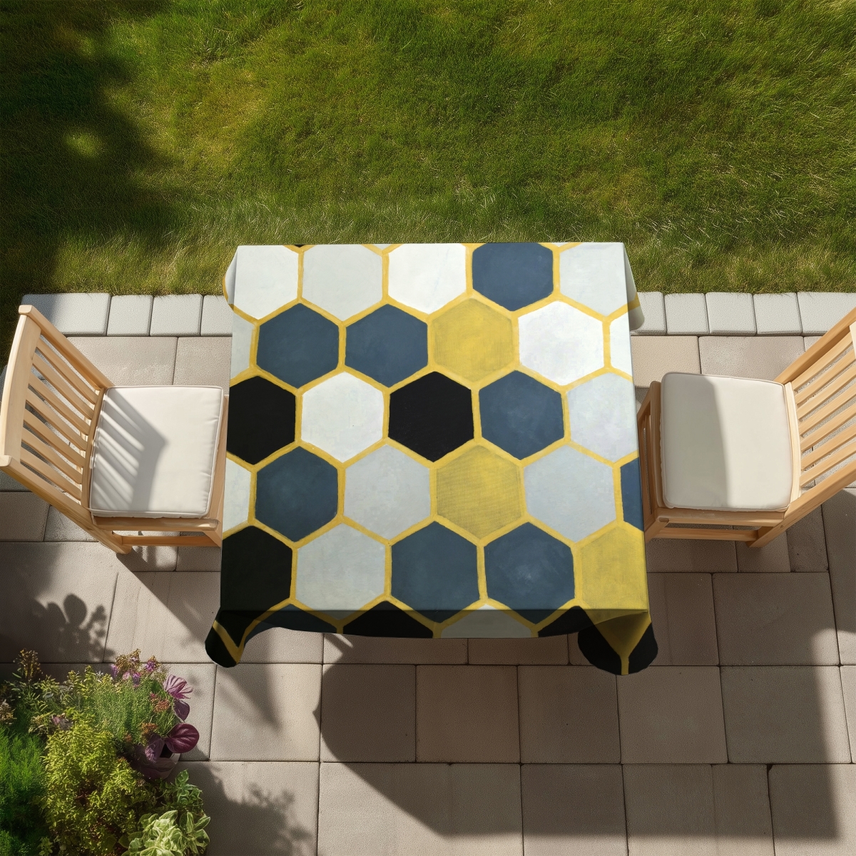Picture of Begin Home Decor C1TC5858LPTSH8 58 x 58 in. Blue & Gold Cells Tablecloth - Modern Indoor & Outdoor Decor