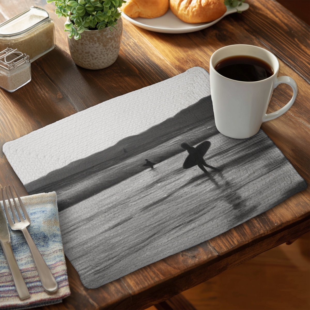 Picture of Begin Home Decor C4BP1418EDLFF6 14 x 18 in. Surfers Braided Polyester Placemat - Stylish Home Decor - Set of 4