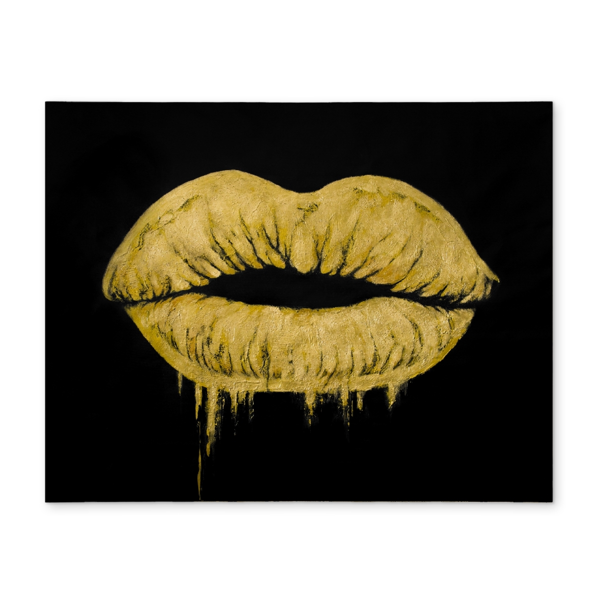Picture of Begin Home Decor CPPM1418G53T2X 14 x 18 in. Womans Black Minimalist Polyester Placemat - Golden Lips Decor