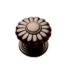G3-15r Wellington Bronze Beaded Classic Solid Brass Cabinet Knob - 1.5 In.