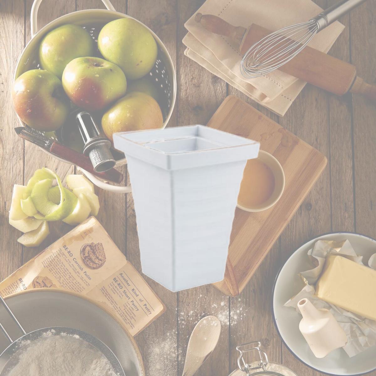 Picture of Bon Chef 53107WHITE 5.25 x 5.25 x 7 in. Americana Square 2 quart Bowl, White
