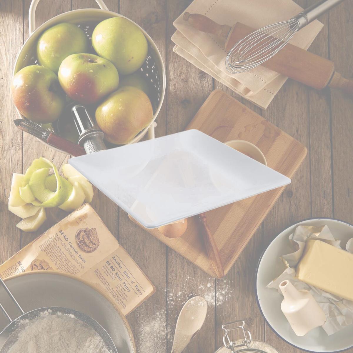 Picture of Bon Chef 53400WHITE 11.75 x 11.75 x 1.37 in. Melamine Square Platter, White