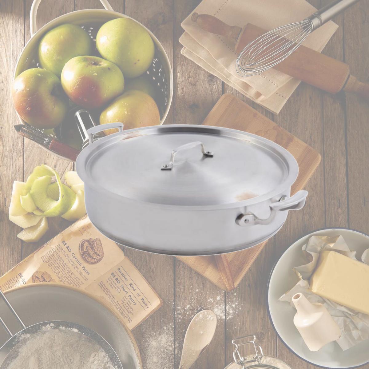 Picture of Bon Chef 60032 14.75 in. dia. Cucina 9 quart Pot with CoverInduction Bottom
