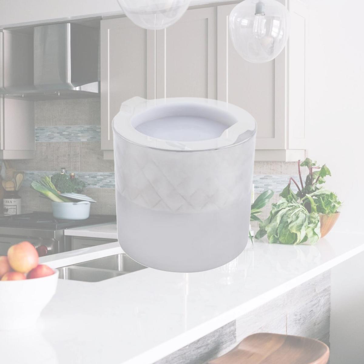 Picture of Bon Chef 9315DI 5.12 in. dia. Diamond Collection Cold Wave Salad Dressing Container & Stacking Cover, 28 oz