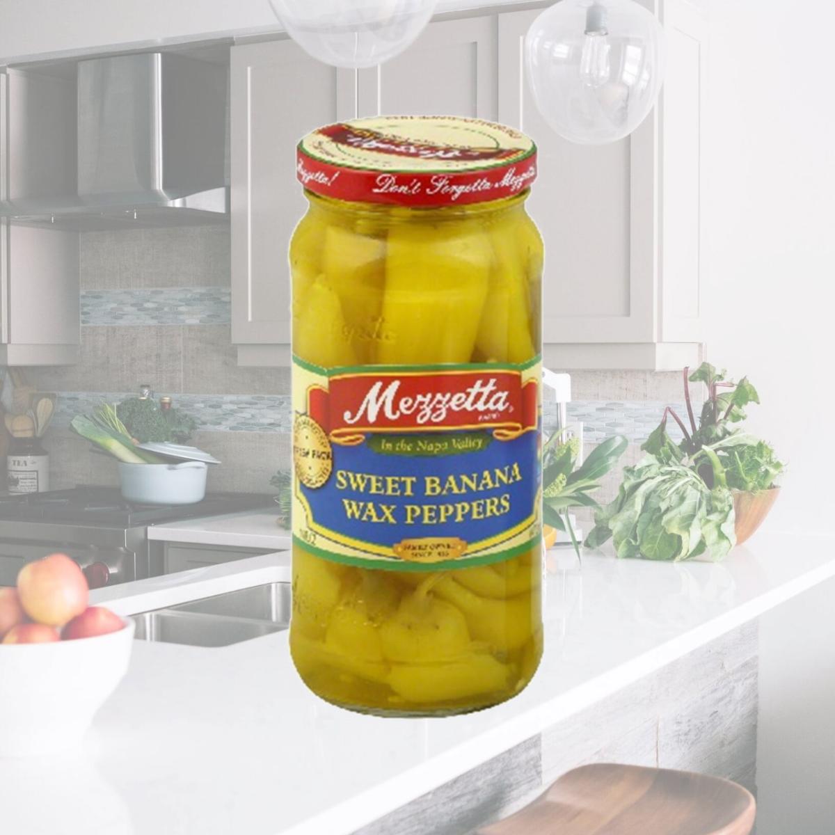 Picture of Mezzetta BG15780 Mezzetta Sweet Banana Pepper - 6x16OZ