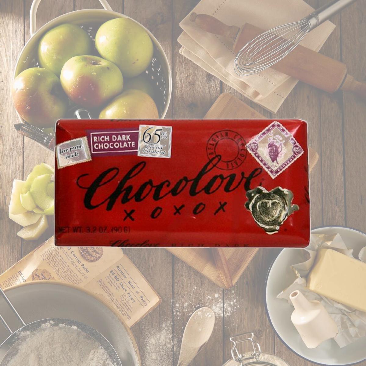 Picture of Chocolove Xoxo 30394 Rich Dark Chocolate Bar