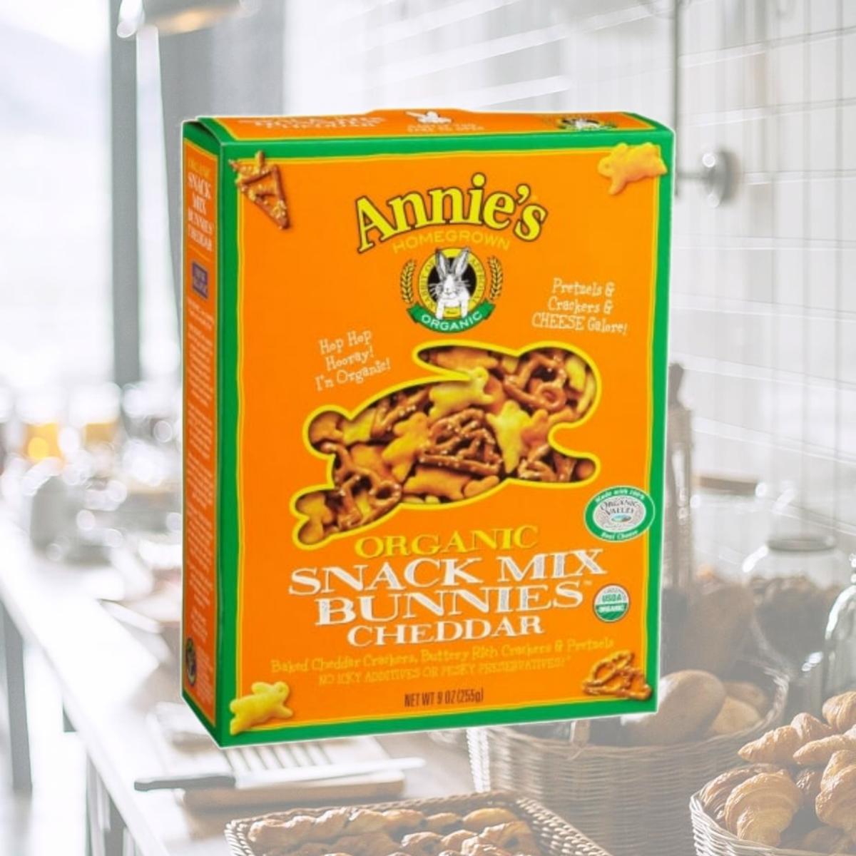 Picture of Annies Homegrown 23510 Organic Bunnies Cheddar Snack Mix