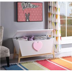 Bm194379 Tapered Wooden Youth Chest With Angled Legs Support & Heart Sign, White & Pink - 20.2 X 15.75 X 37.01 In.