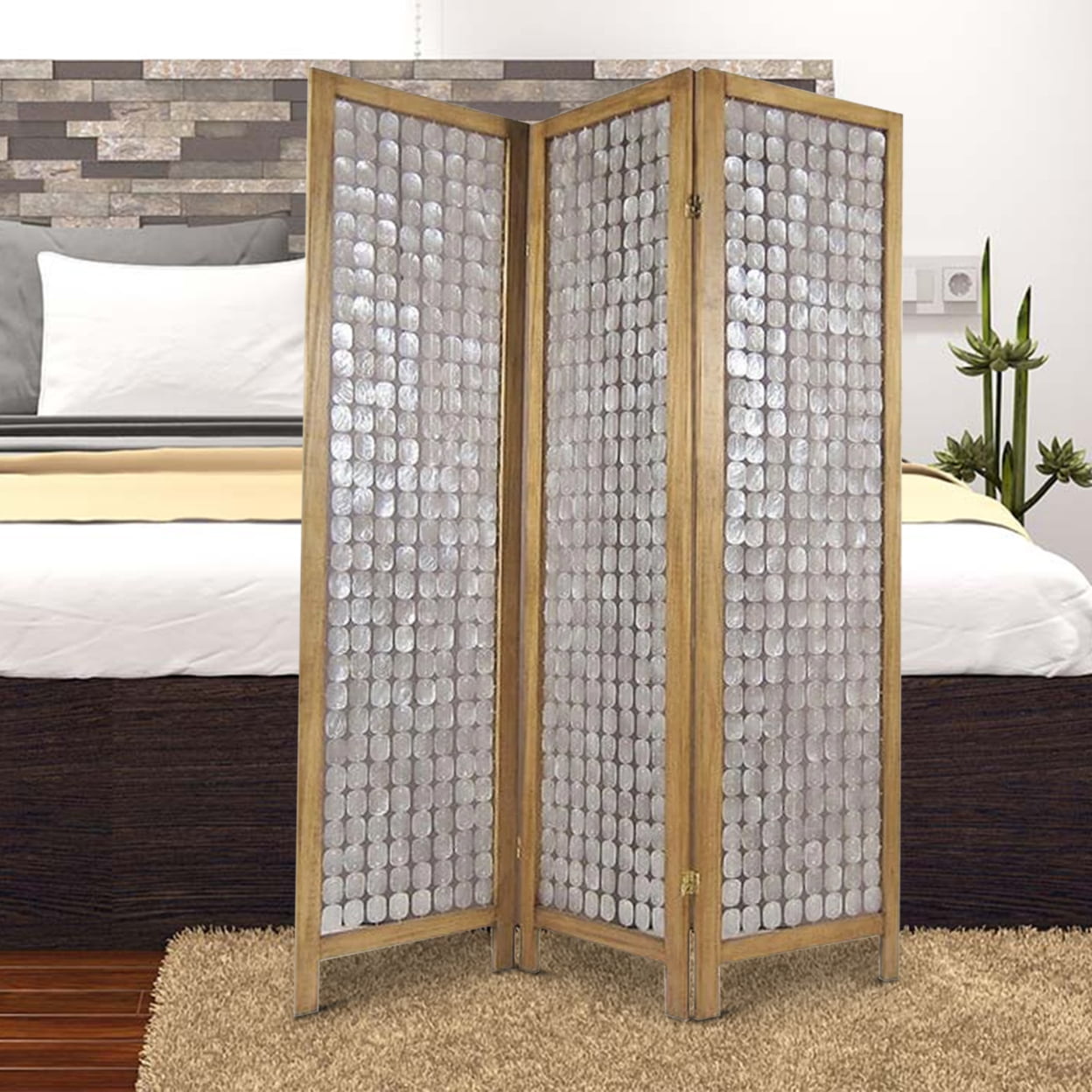 Bm228613 3 Panel Wooden Screen With Pearl Motif Accent, Brown & Silver