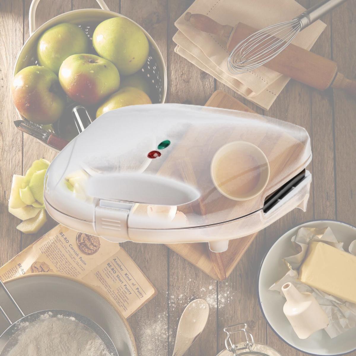 Picture of Brentwood Appliances TS-242 Waffle Maker - White