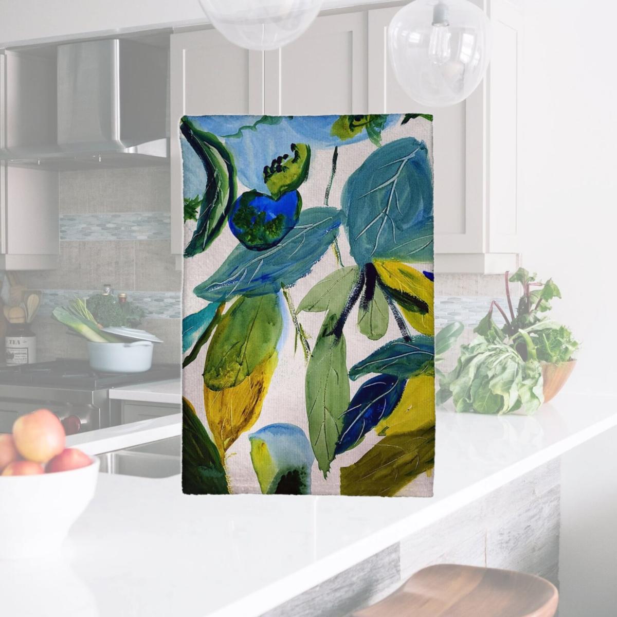 Picture of Betsydrake KT1158 16 x 25 in. Betsys Blueberries Kitchen Towel