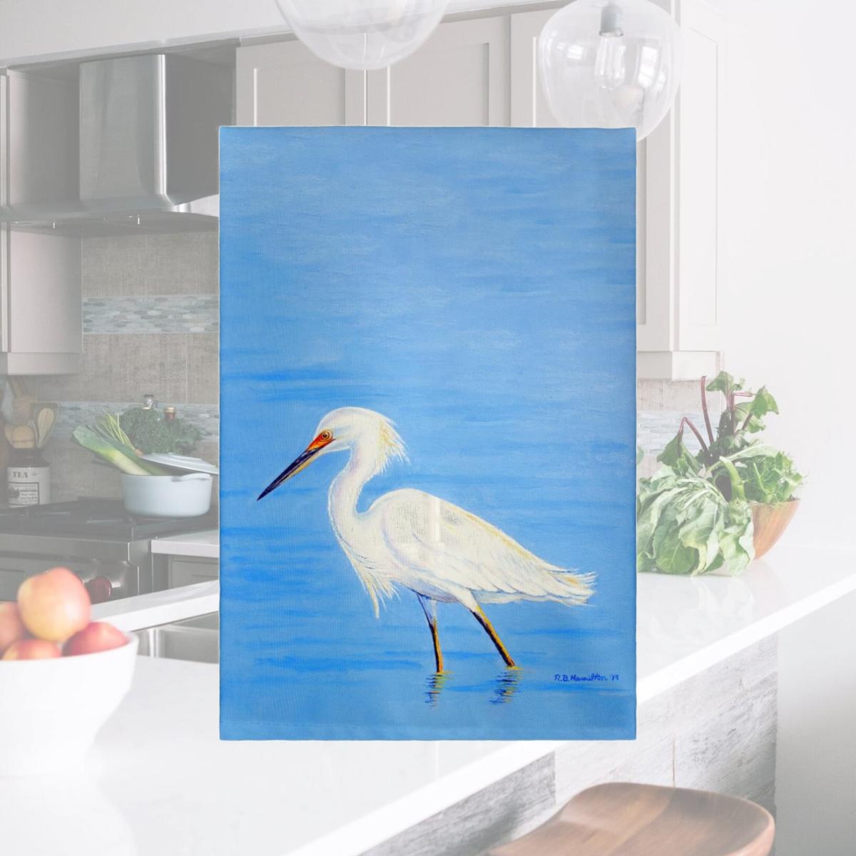 Picture of Betsy Drake GT1087 Stalking Snowy Egret Guest Towel