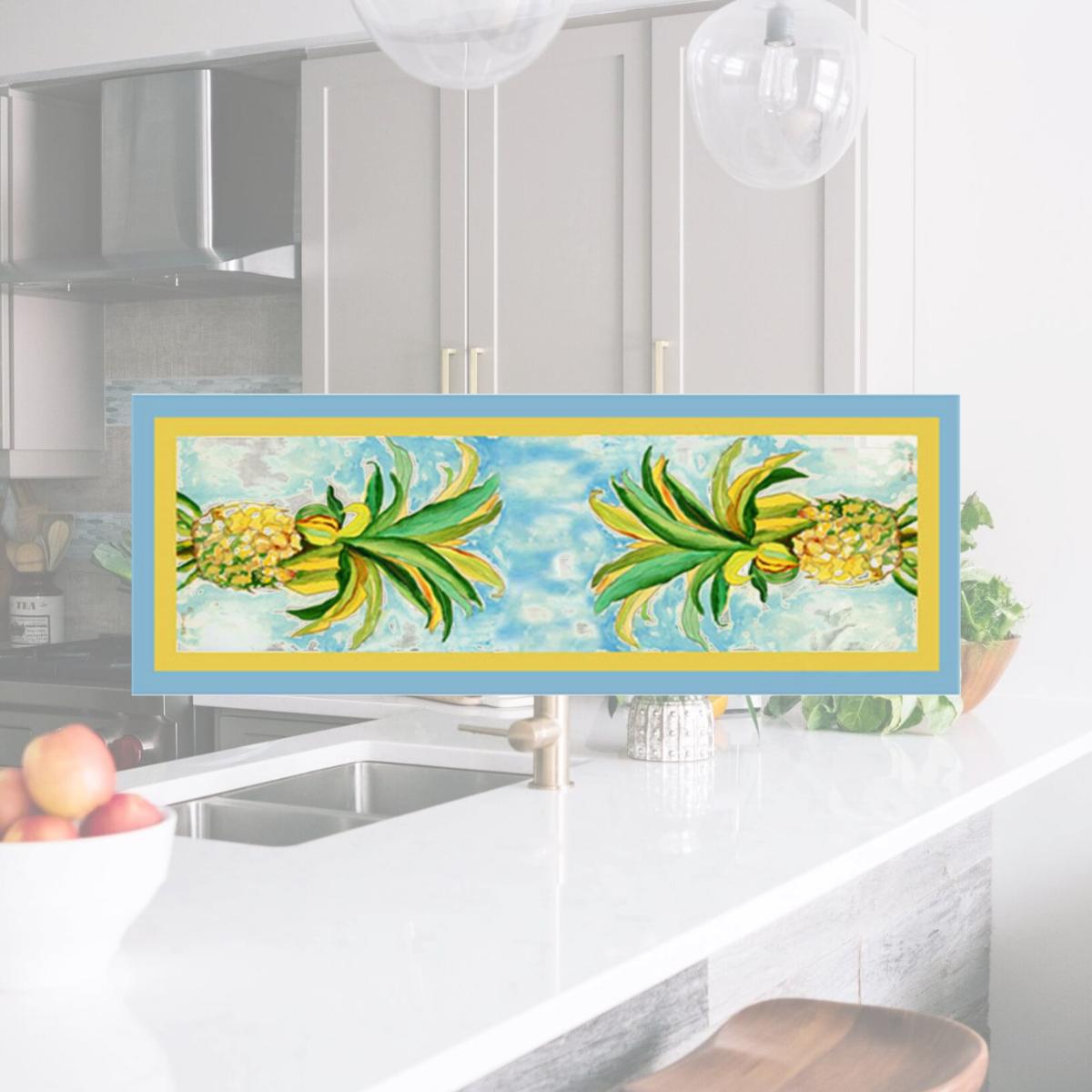 Picture of Betsy Drake RN400 13 x 36 in. Pineapple Table Runner
