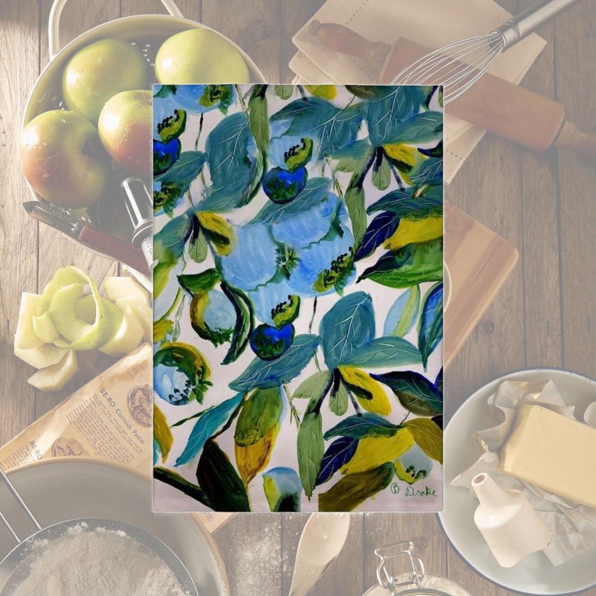 Picture of Betsydrake GT1158 20 x 20 in. Betsys Blueberries Guest Towel