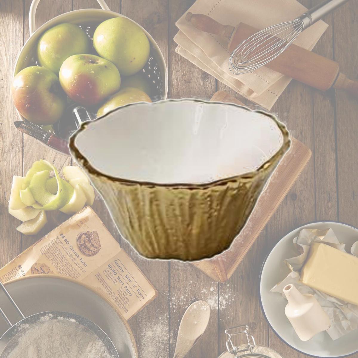 Picture of Jiallo 69002 8 in. Botanic Porcelain Tree Bark Bowl, Gold
