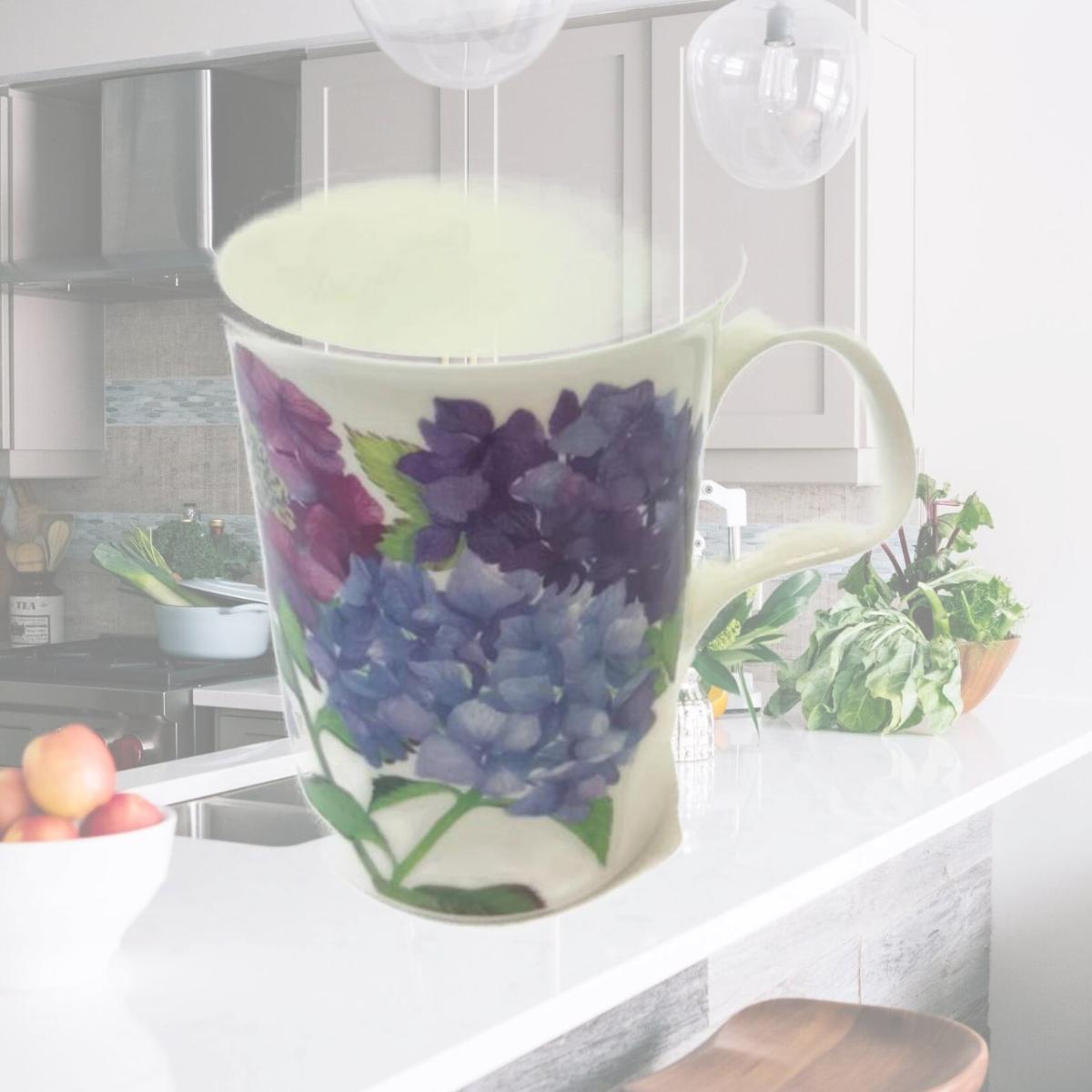 Picture of Roy Kirkham ER2112P2 Lancaster Mug - Hydrangea Set of 2