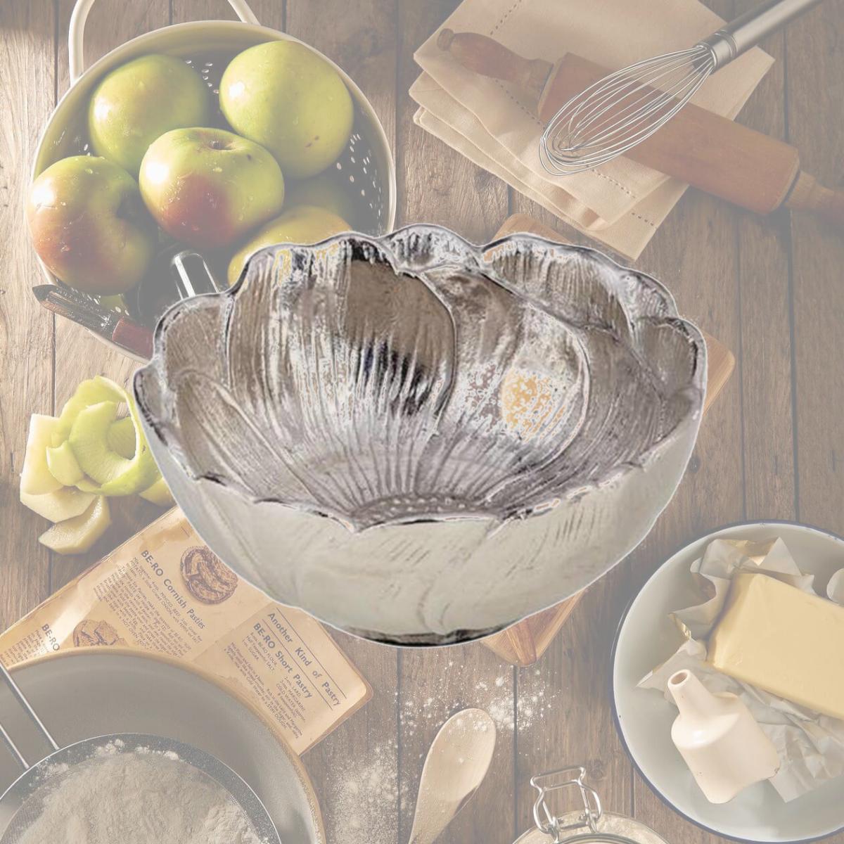 Picture of Leeber 72660 Elegance Nickel Plated Lotus Bowl, 4.5 in.
