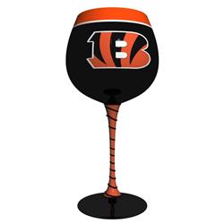 UPC 846757278121 product image for Caseys 4675727812 Cincinnati Bengals Artisan Wine Glass | upcitemdb.com