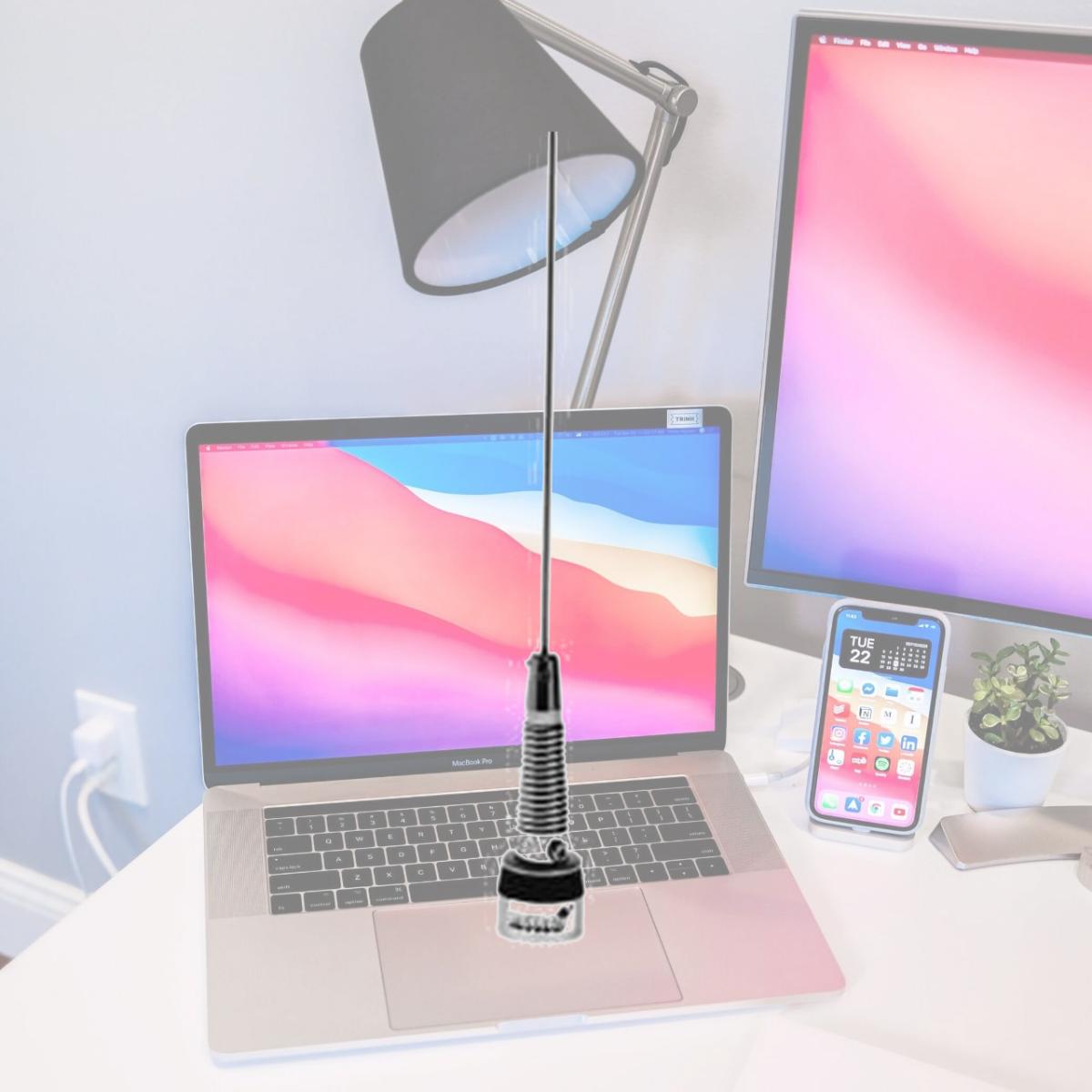 Picture of Maxrad MHB5800S 144-174 Mhz 3Db .63 Wave Antenna with Spring Chrome