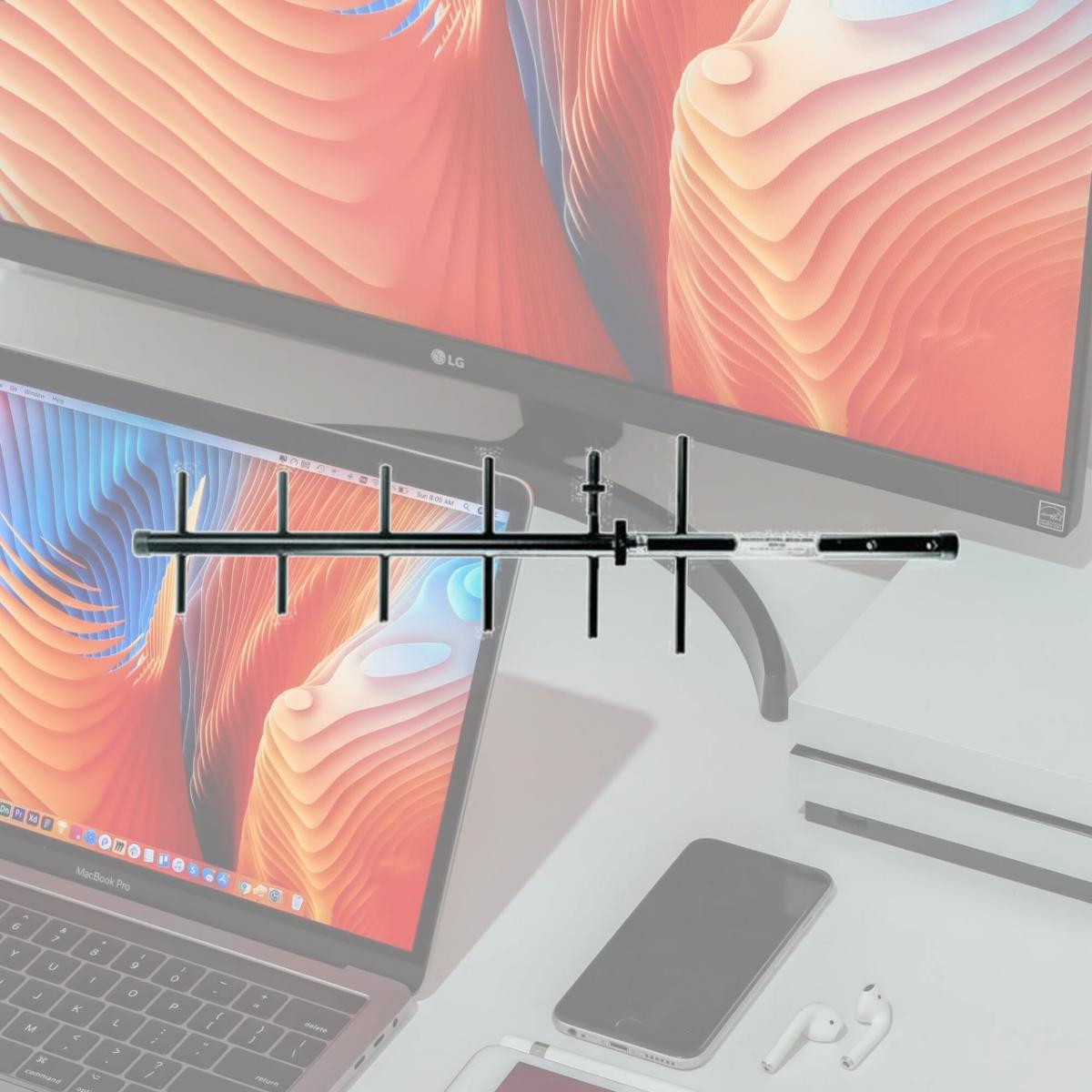 Picture of Maxrad MYA9306 896-970Mhz 10Db 6 Element Yagi