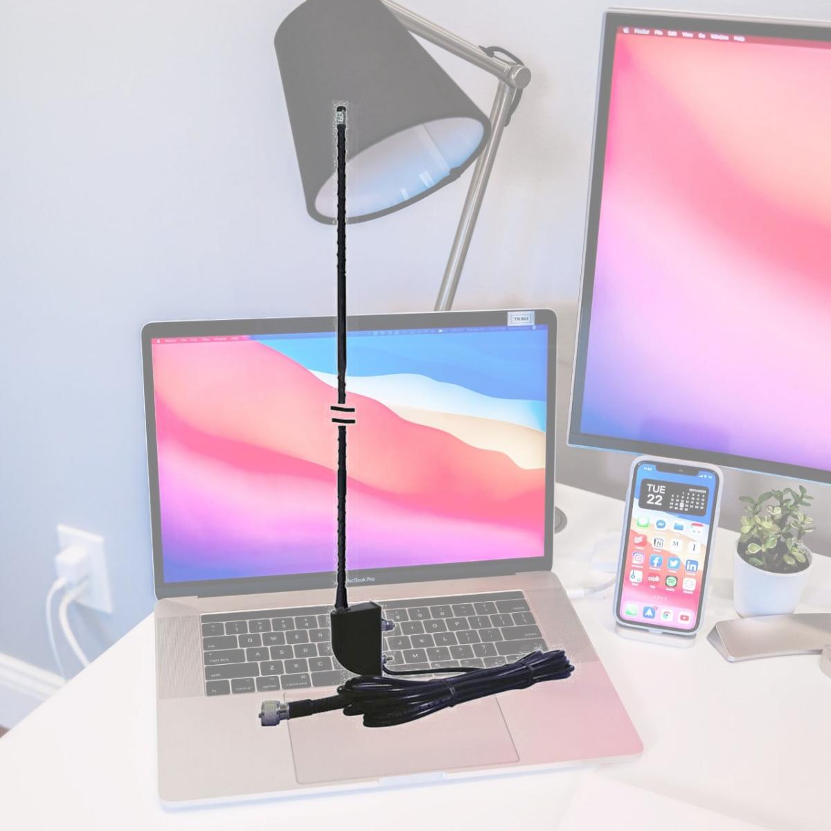 Picture of Everhardt NGP1SM-B 4 ft. Fiberglass No Ground Side Mount Antenna, Black