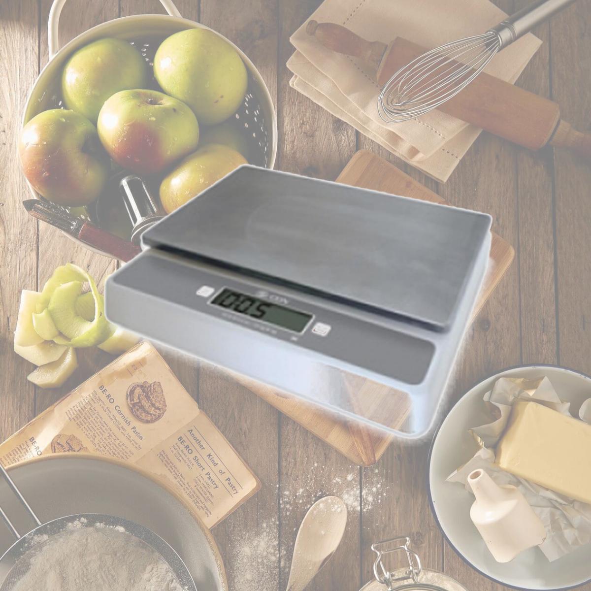 Picture of CDN SD2202 ProAccurate Digital Portion Control Scale, 22 lbs