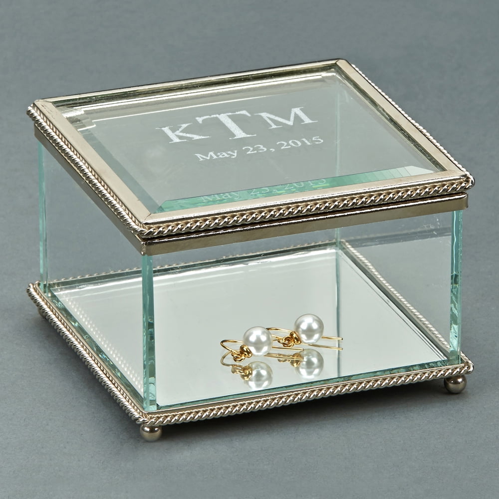 003611 3.75 In. Glass Square Hinged Box