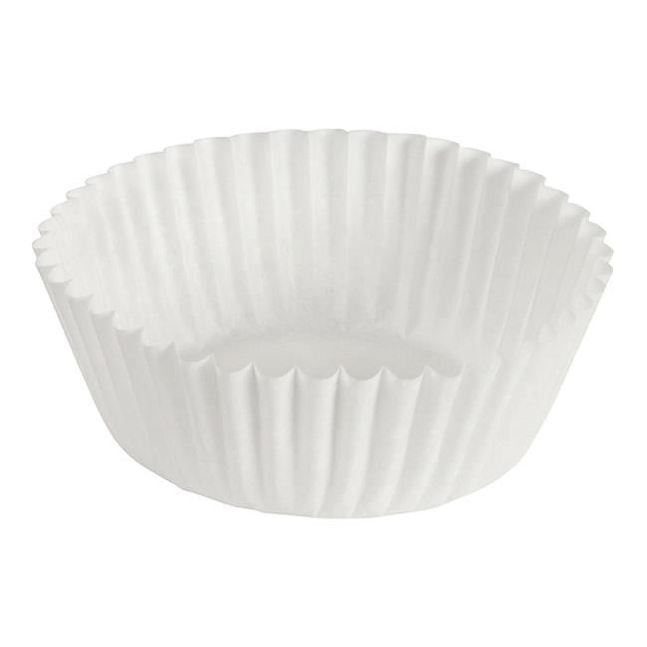 Reynolds Fc225x550 5.5 In. Paperboard Baking Cup, White - Case Of 10000