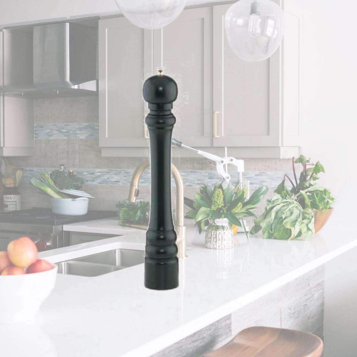 Picture of Chef Specialties 18151 18 inches - 46cm Monarch - Ebony Pepper Mill