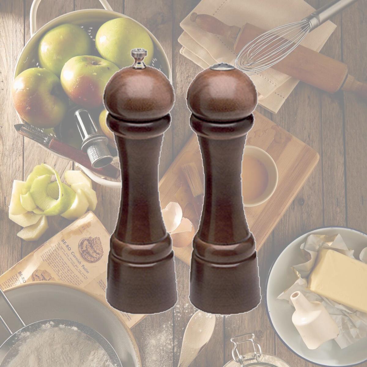 Picture of Chef Specialties 08302 8 inch- 20cm Windsor - Ebony Pepper Mill/Salt Mill Set